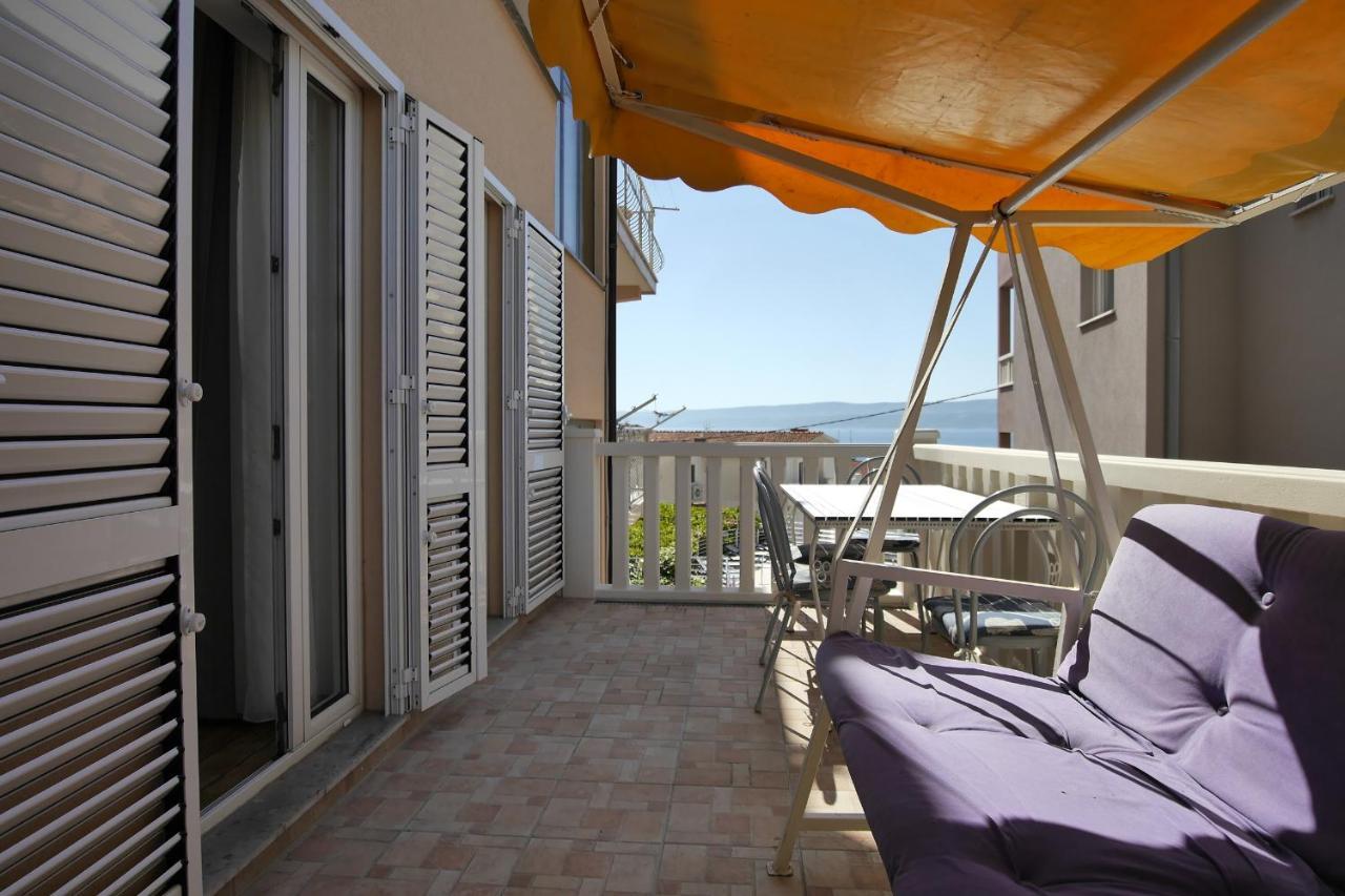 אומיס Apartments Babaja מראה חיצוני תמונה